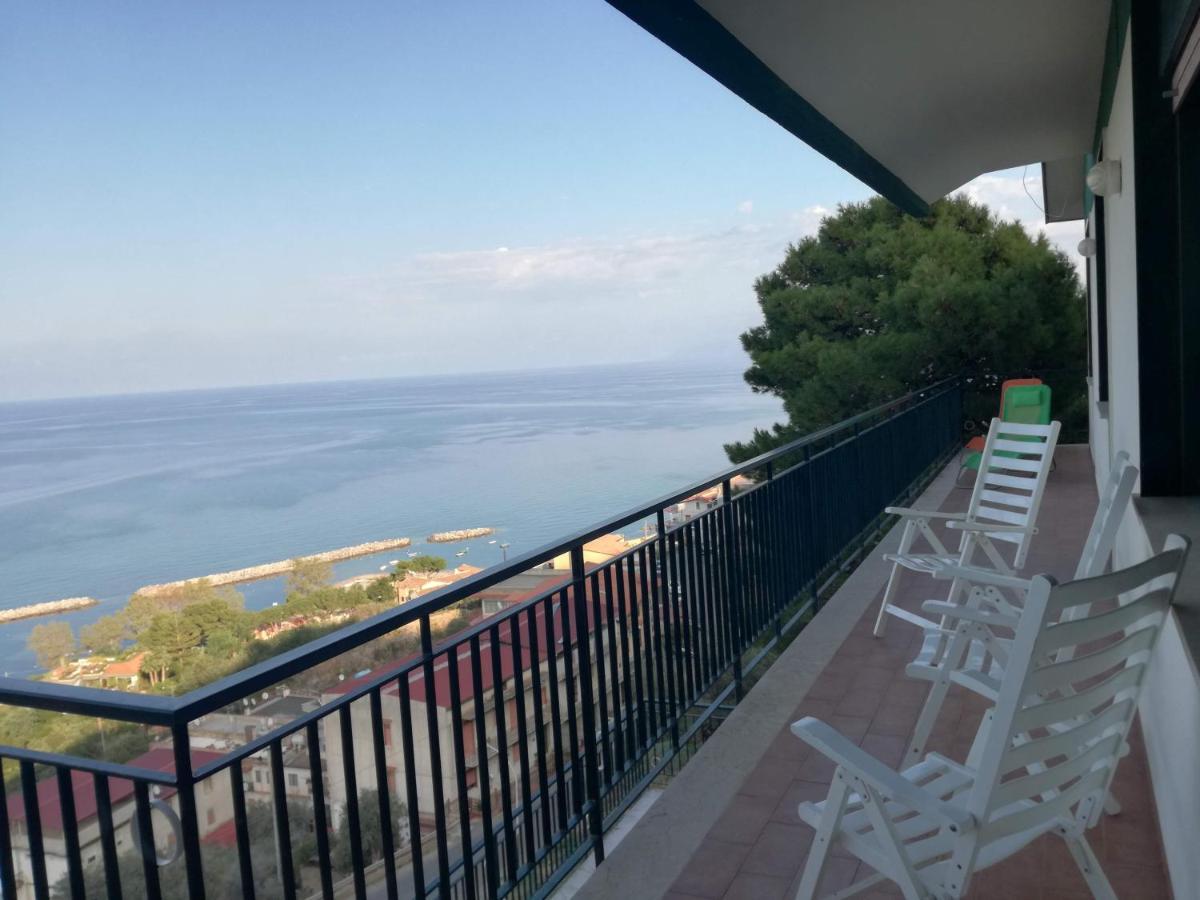 Casa Vacanze La Petrusella Trabia Luaran gambar