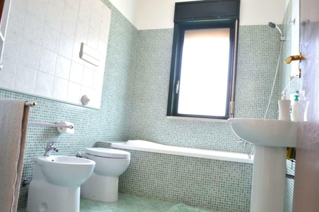Casa Vacanze La Petrusella Trabia Luaran gambar