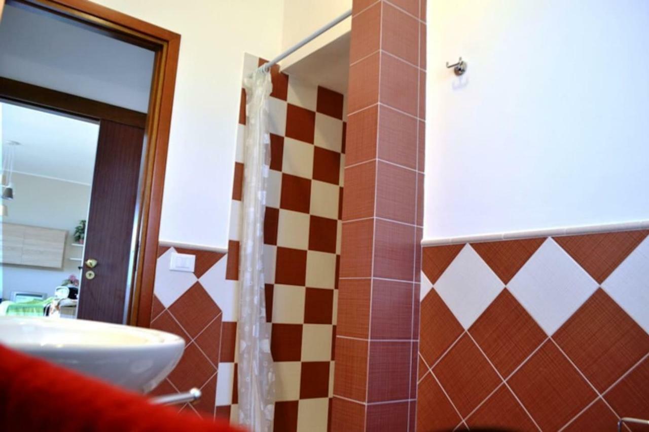 Casa Vacanze La Petrusella Trabia Luaran gambar